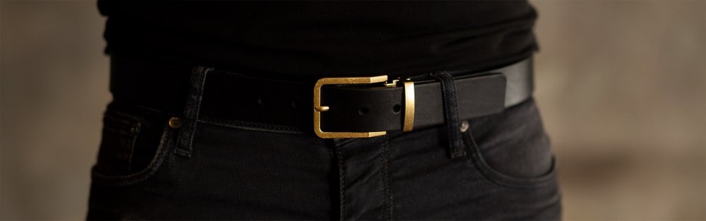 Black leather belt with gold buckle slideshow