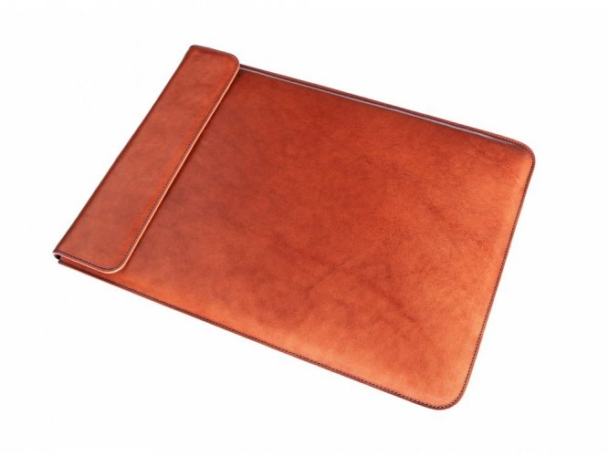 Leather flap cover for MacBook and iPad brown