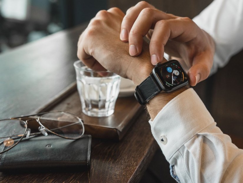 Luxusní Apple Watch řemínek z kůže - černý