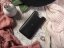 Luxusní kožený obal na iPhone SE 2020 černá barva a zlatá ražba monogramu