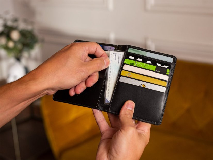 Leather cards holder black