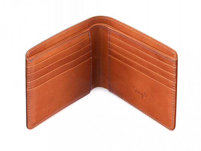 Elegant leather business wallet for cards - brown