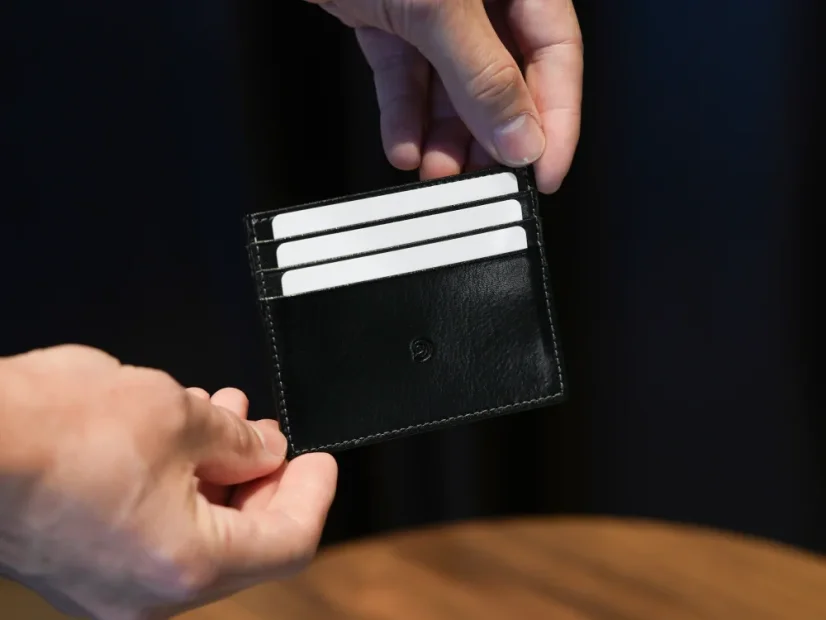 Leather card wallet Flip black
