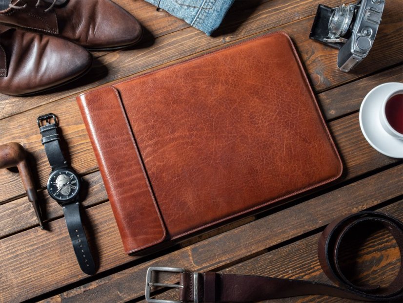 Leather MacBook and iPad case dark brown