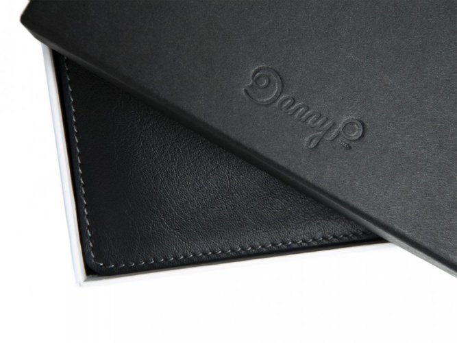Kožená peněženka s pouzdrem na iPhone 5/5s/SE pocketbook černá