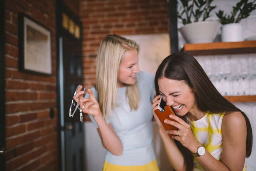 Leather iPhone 6/6s/7/8 case brown