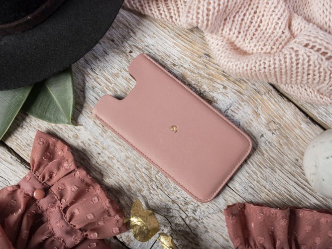 Kožený obal na iPhone SE 2020 růžový se zlatou ražbou