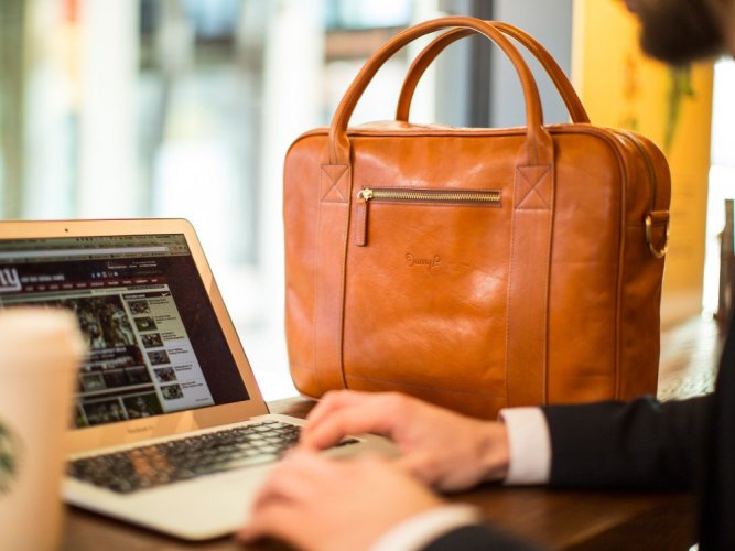 Leather messenger bag brown case for Macbook