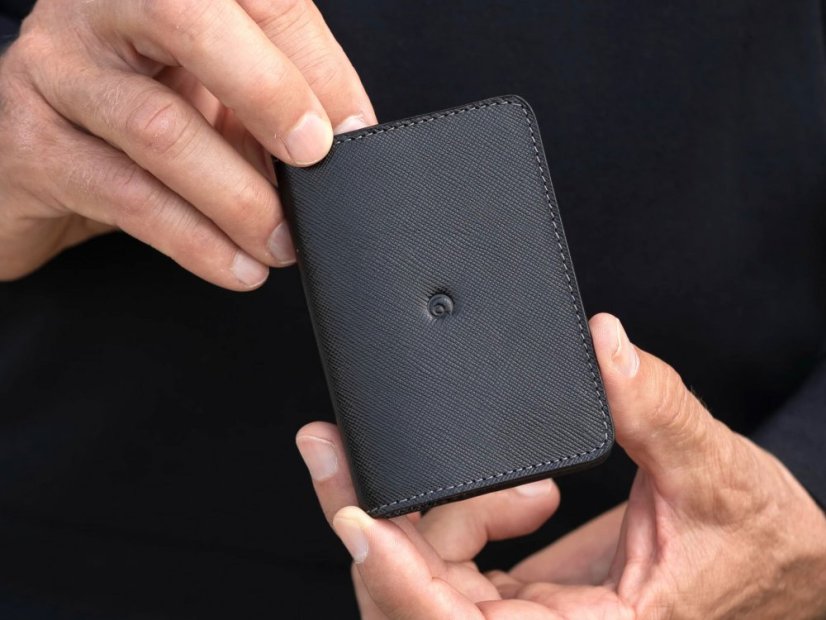 Kožené pouzdro na vizitky a karty - Saffiano černá